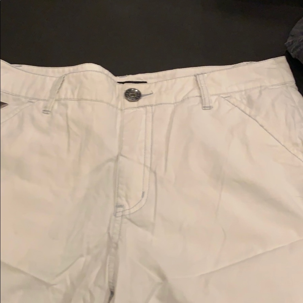 Men’s flat front pants. White